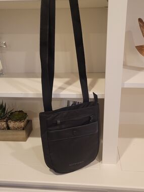 Sherpani Black Compact Crossbody Satchel